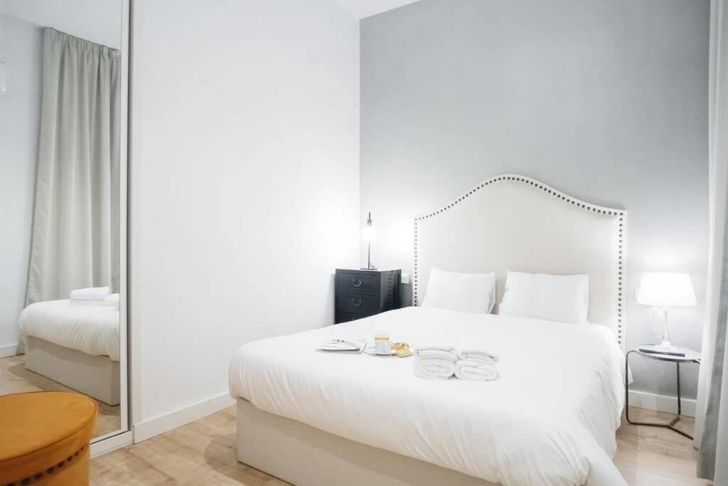 Apartamentos Plaza De Pedro Zerolo III Μαδρίτη Εξωτερικό φωτογραφία