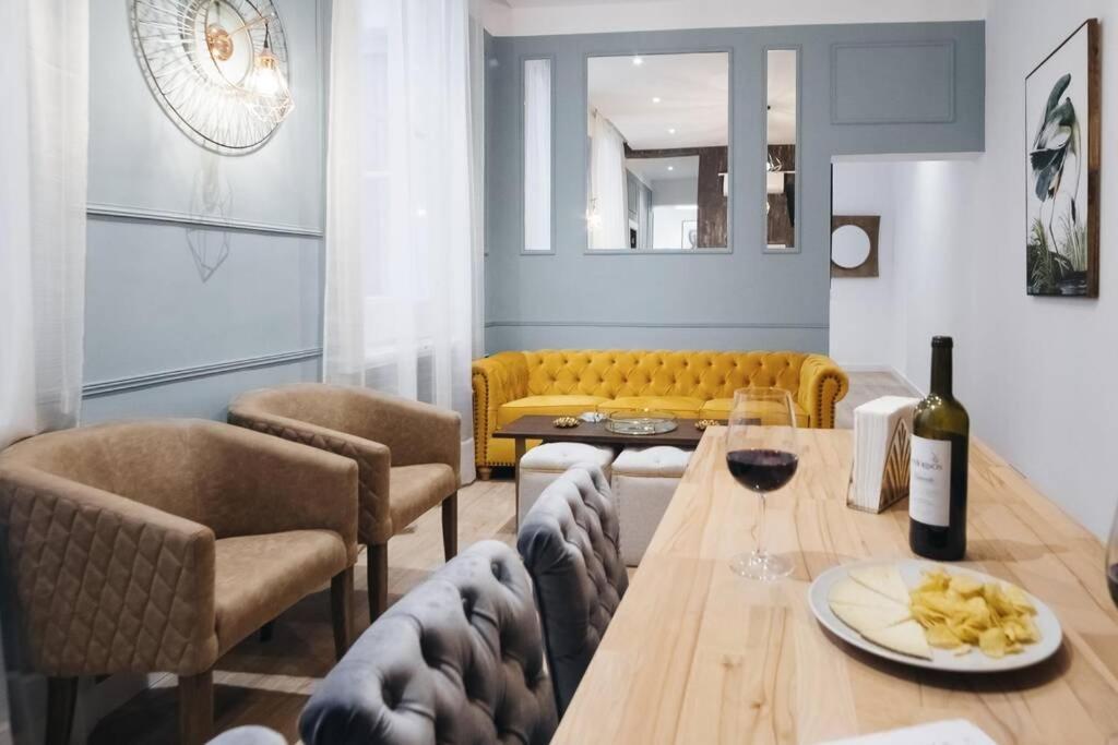 Apartamentos Plaza De Pedro Zerolo III Μαδρίτη Εξωτερικό φωτογραφία