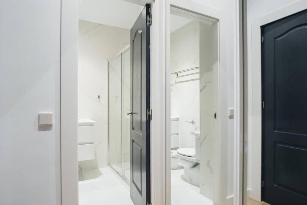 Apartamentos Plaza De Pedro Zerolo III Μαδρίτη Εξωτερικό φωτογραφία